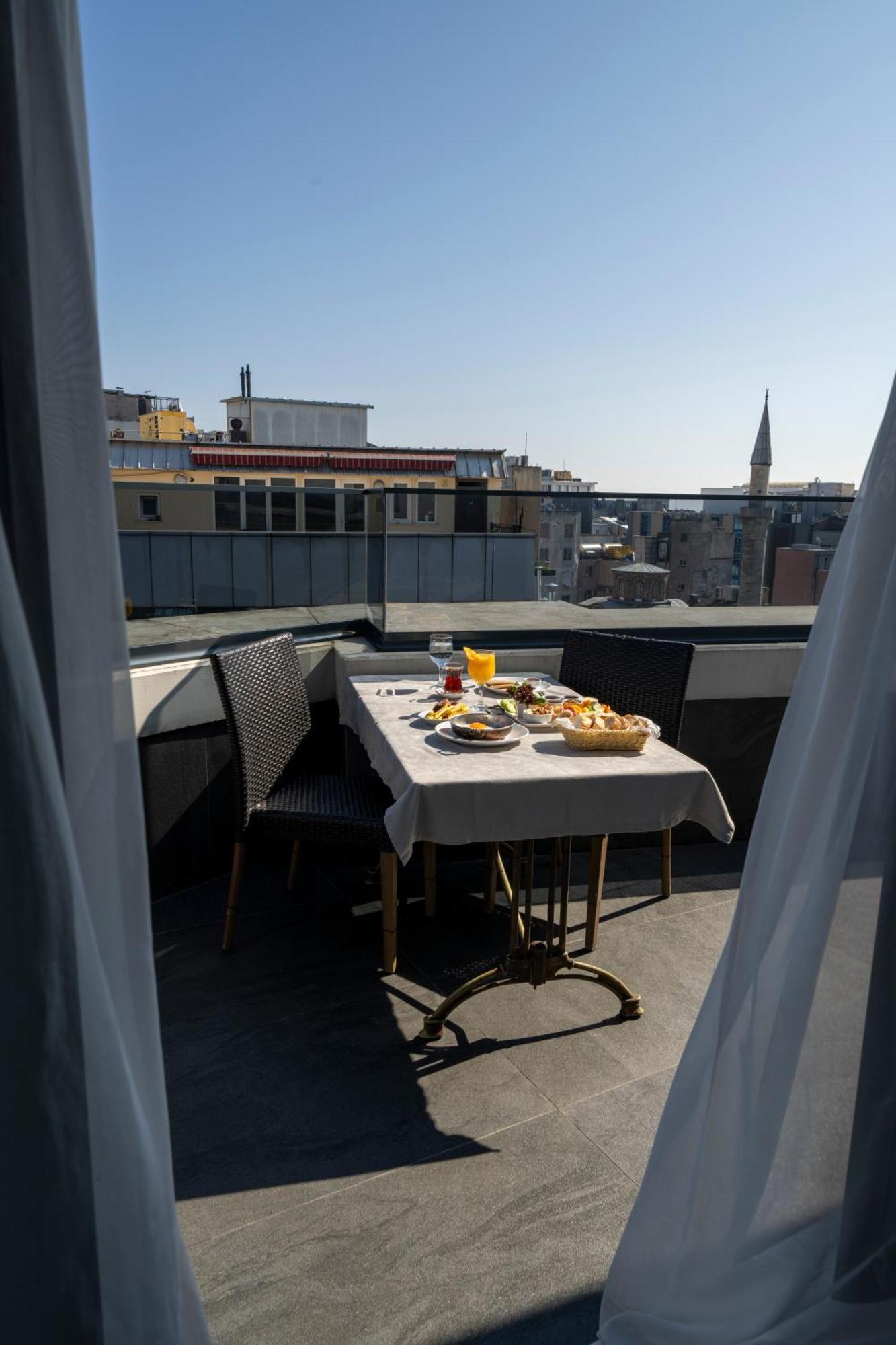 Amethyst Hotel Istanbul Exterior photo