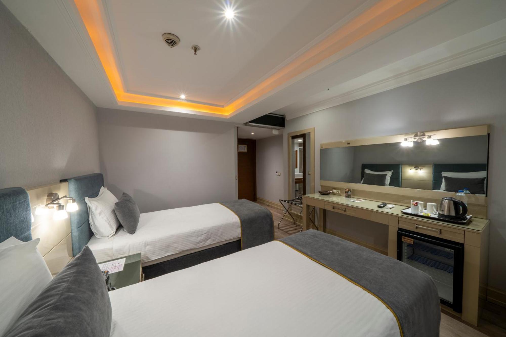 Amethyst Hotel Istanbul Exterior photo